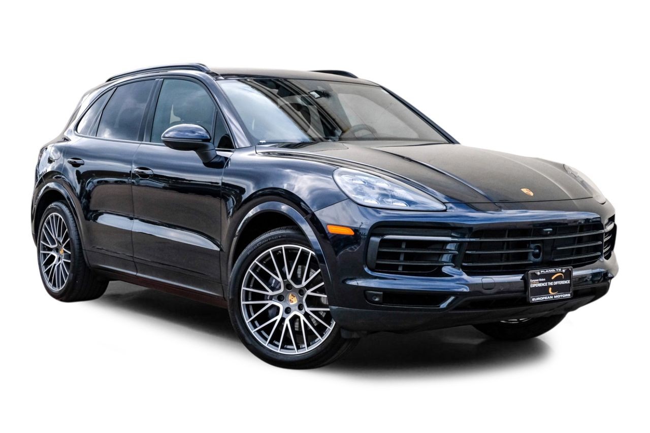 Porsche Cayenne Vehicle Main Gallery Image 07