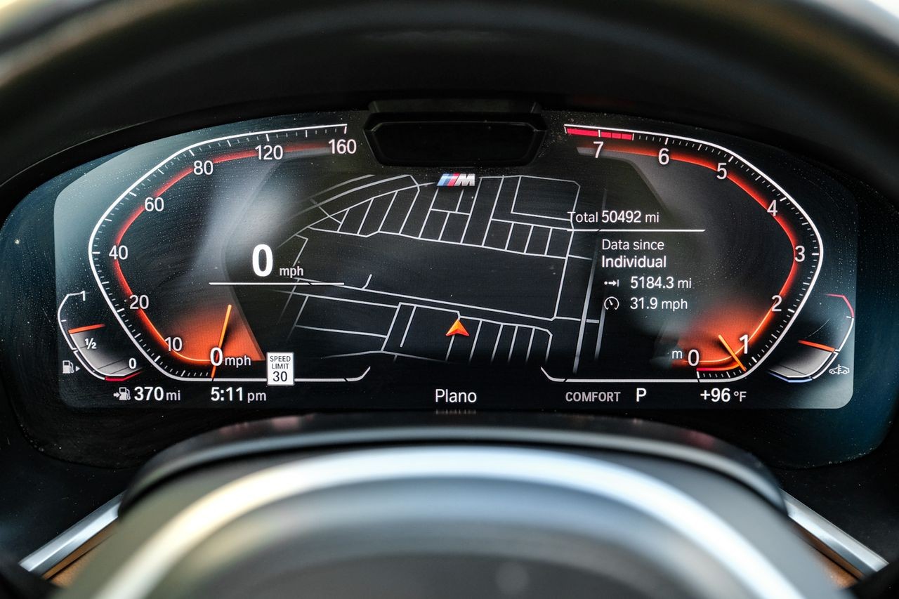 BMW 7 Series Vehicle Main Gallery Image 19