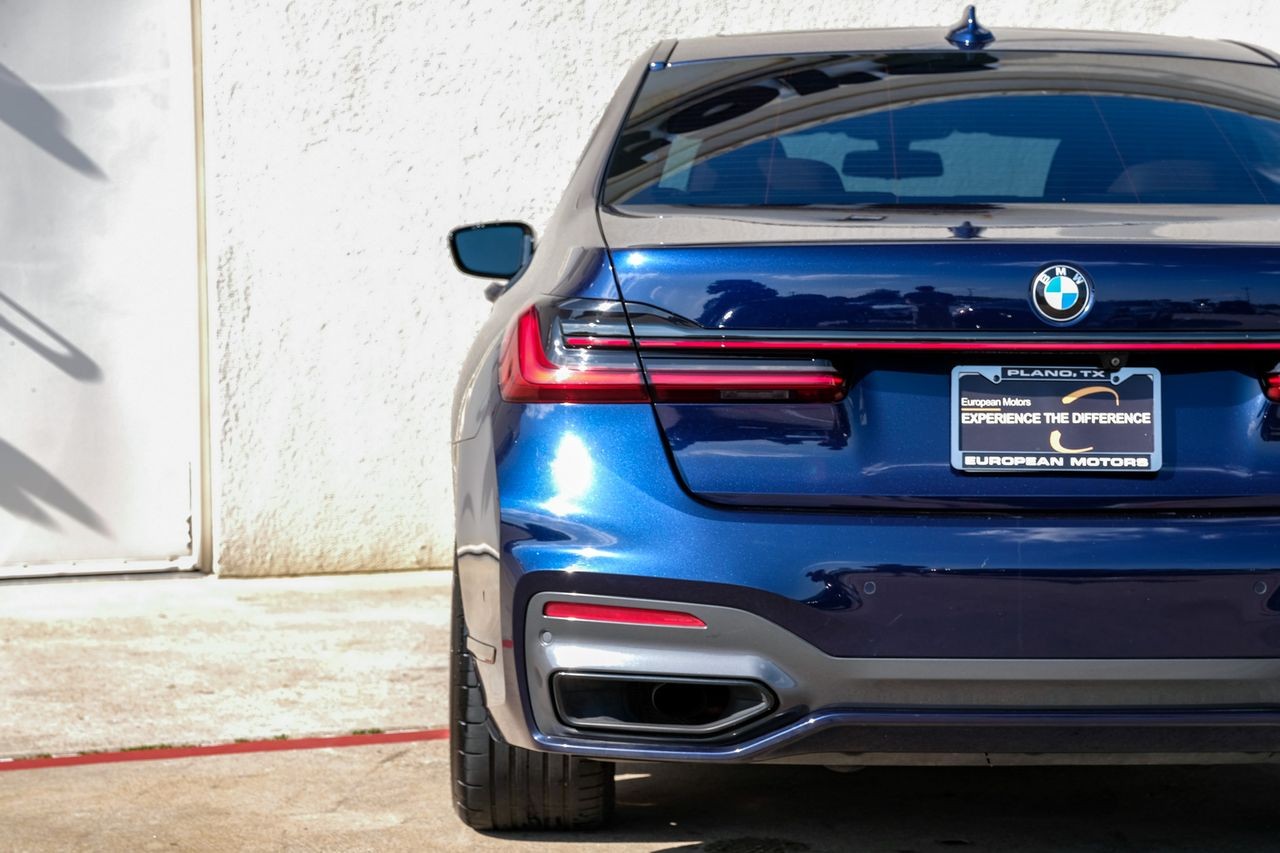 BMW 7 Series Vehicle Main Gallery Image 46
