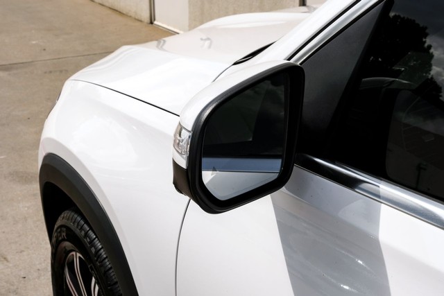 Mercedes-Benz GLE Vehicle Main Gallery Image 39