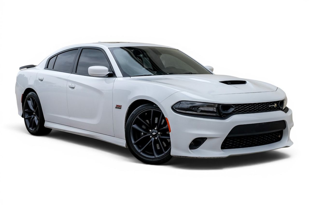 Dodge Charger Vehicle Main Gallery Image 07