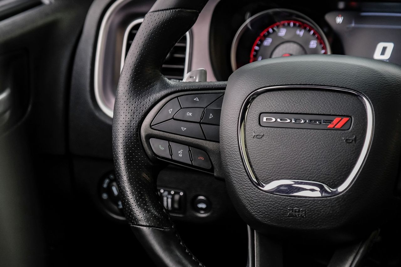 Dodge Charger Vehicle Main Gallery Image 18