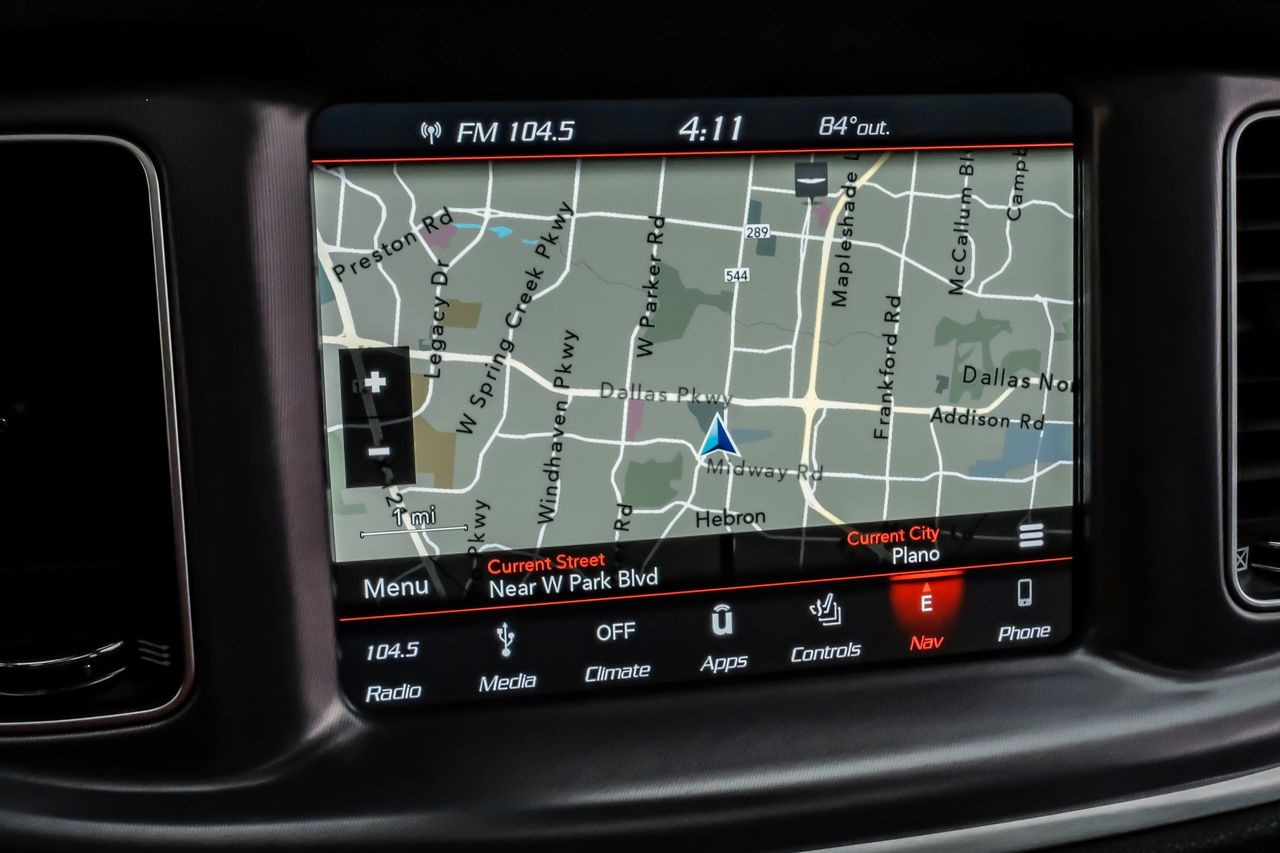 Dodge Charger Vehicle Main Gallery Image 23