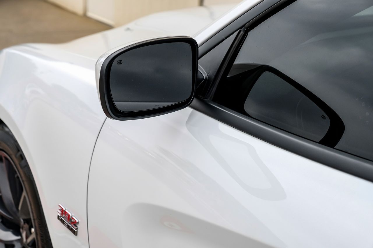 Dodge Charger Vehicle Main Gallery Image 47