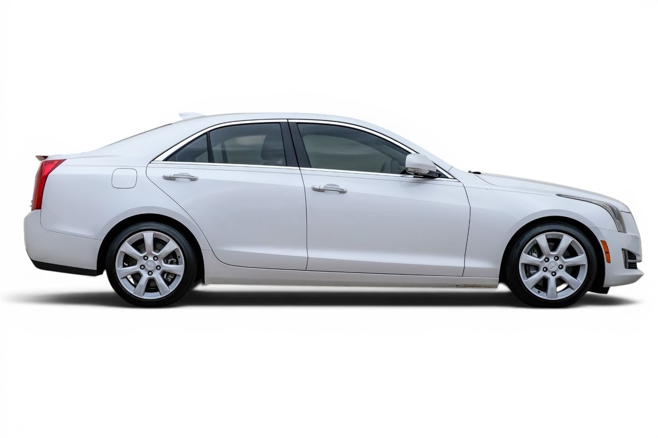 Cadillac ATS Sedan Vehicle Main Gallery Image 08