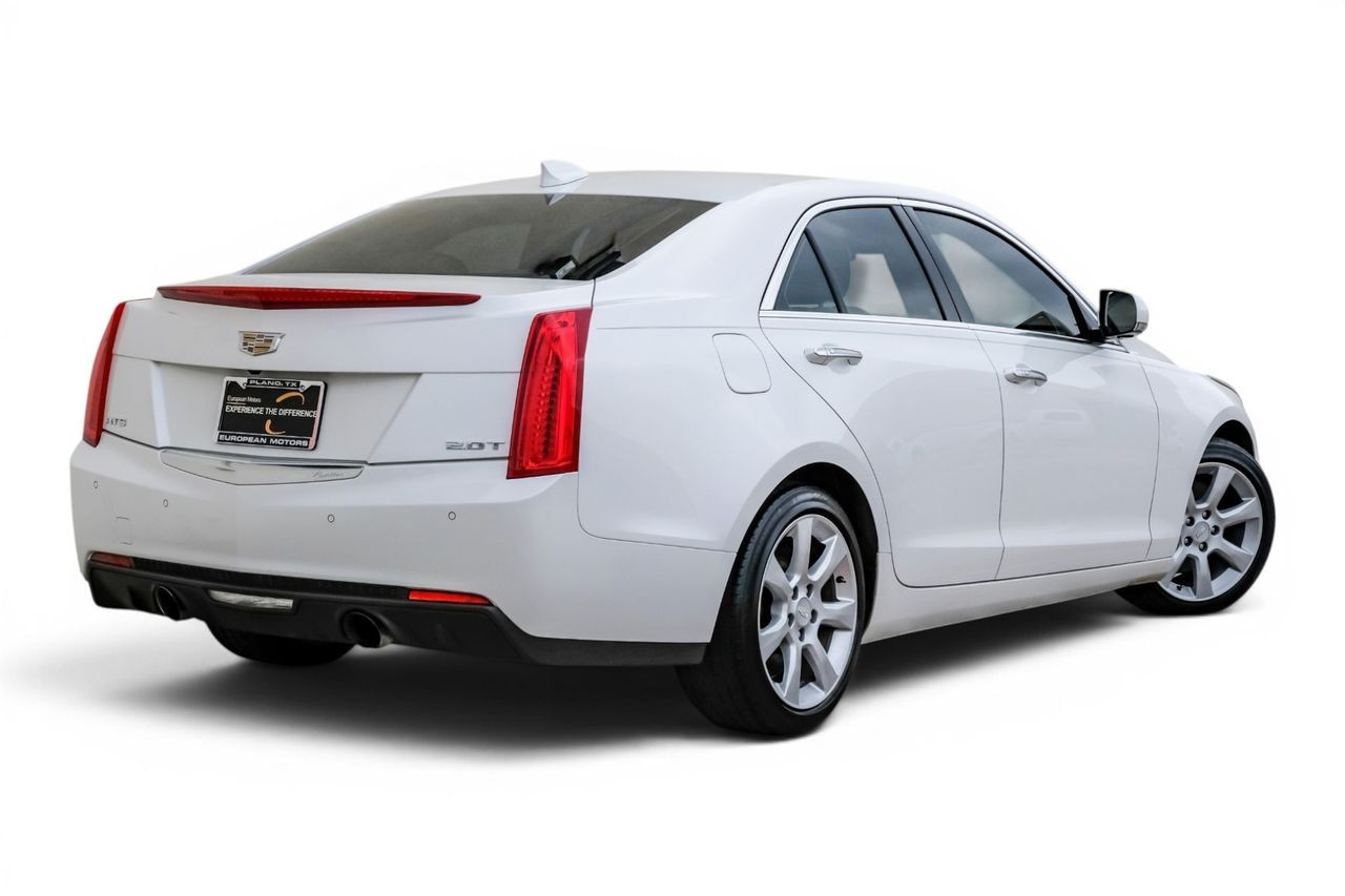 Cadillac ATS Sedan Vehicle Main Gallery Image 09