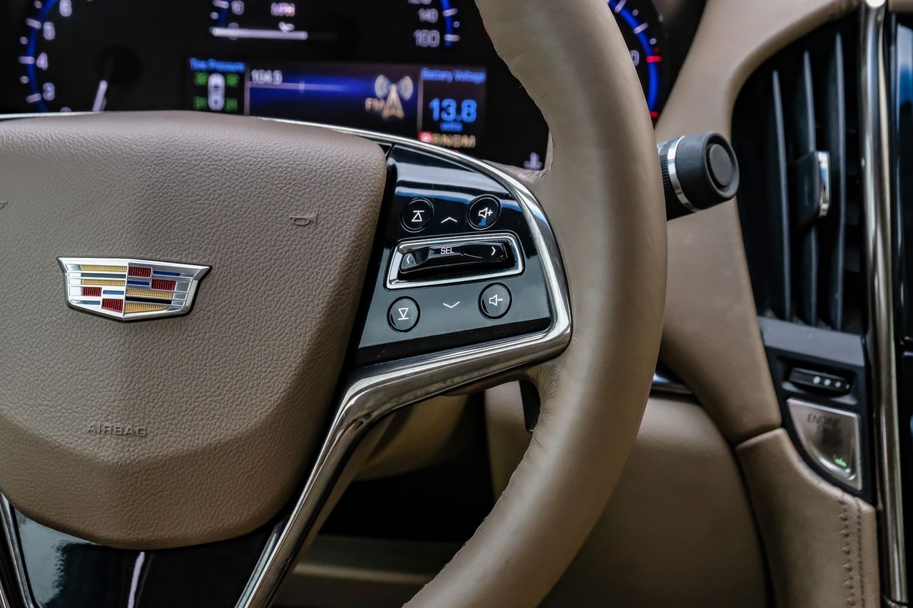 Cadillac ATS Sedan Vehicle Main Gallery Image 18