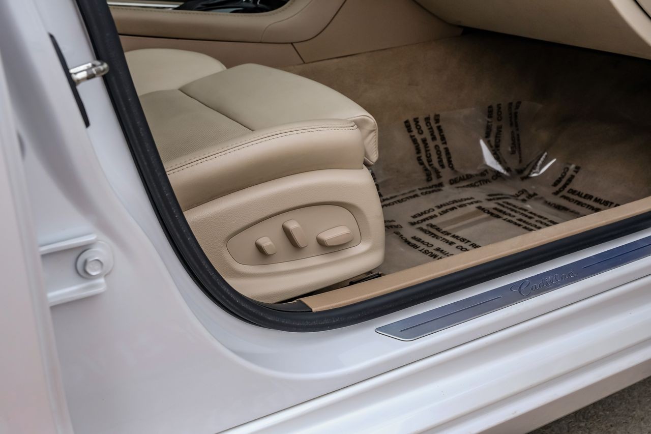 Cadillac ATS Sedan Vehicle Main Gallery Image 40