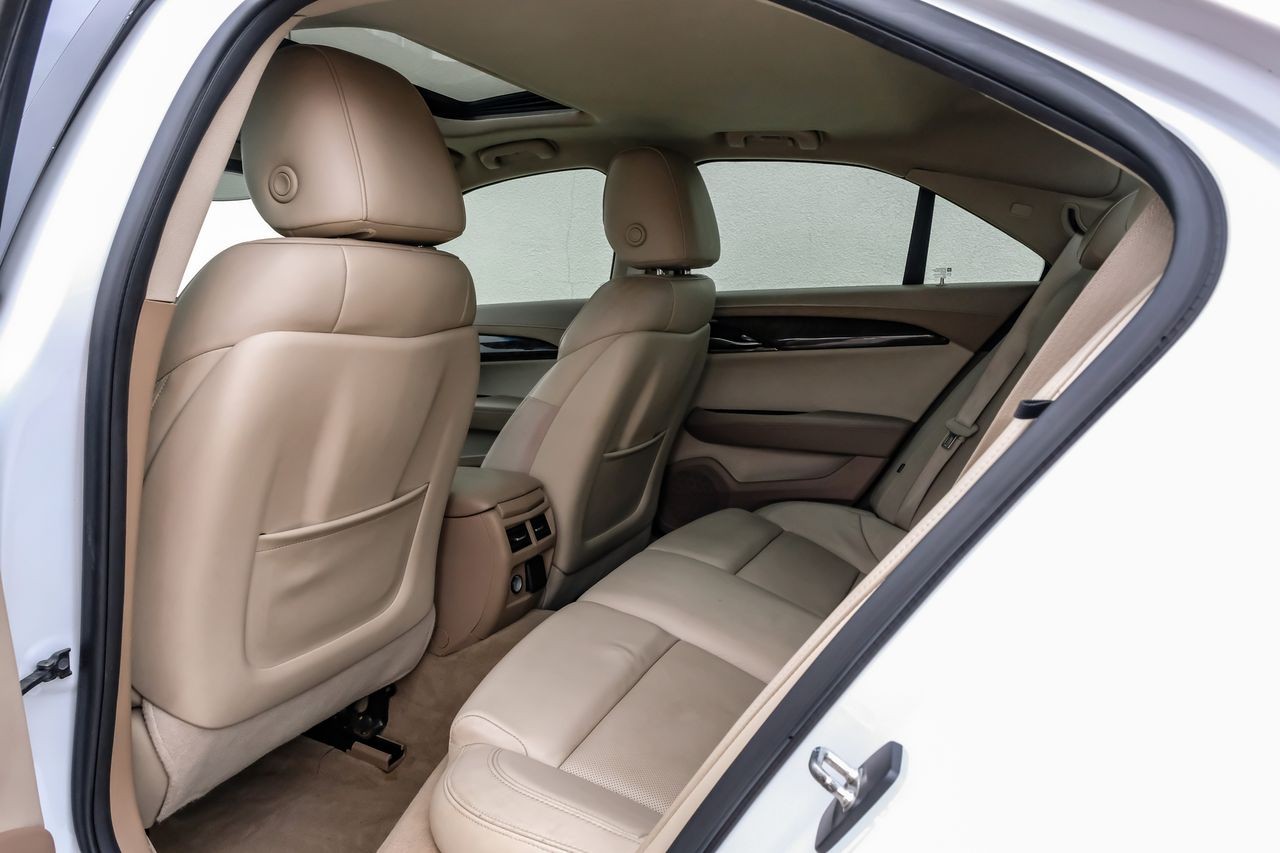 Cadillac ATS Sedan Vehicle Main Gallery Image 43