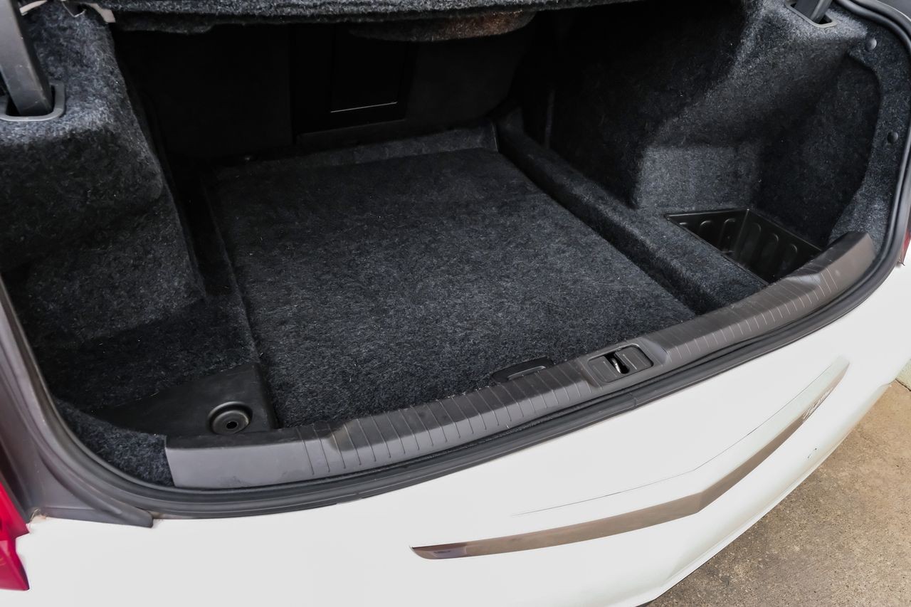 Cadillac ATS Sedan Vehicle Main Gallery Image 56