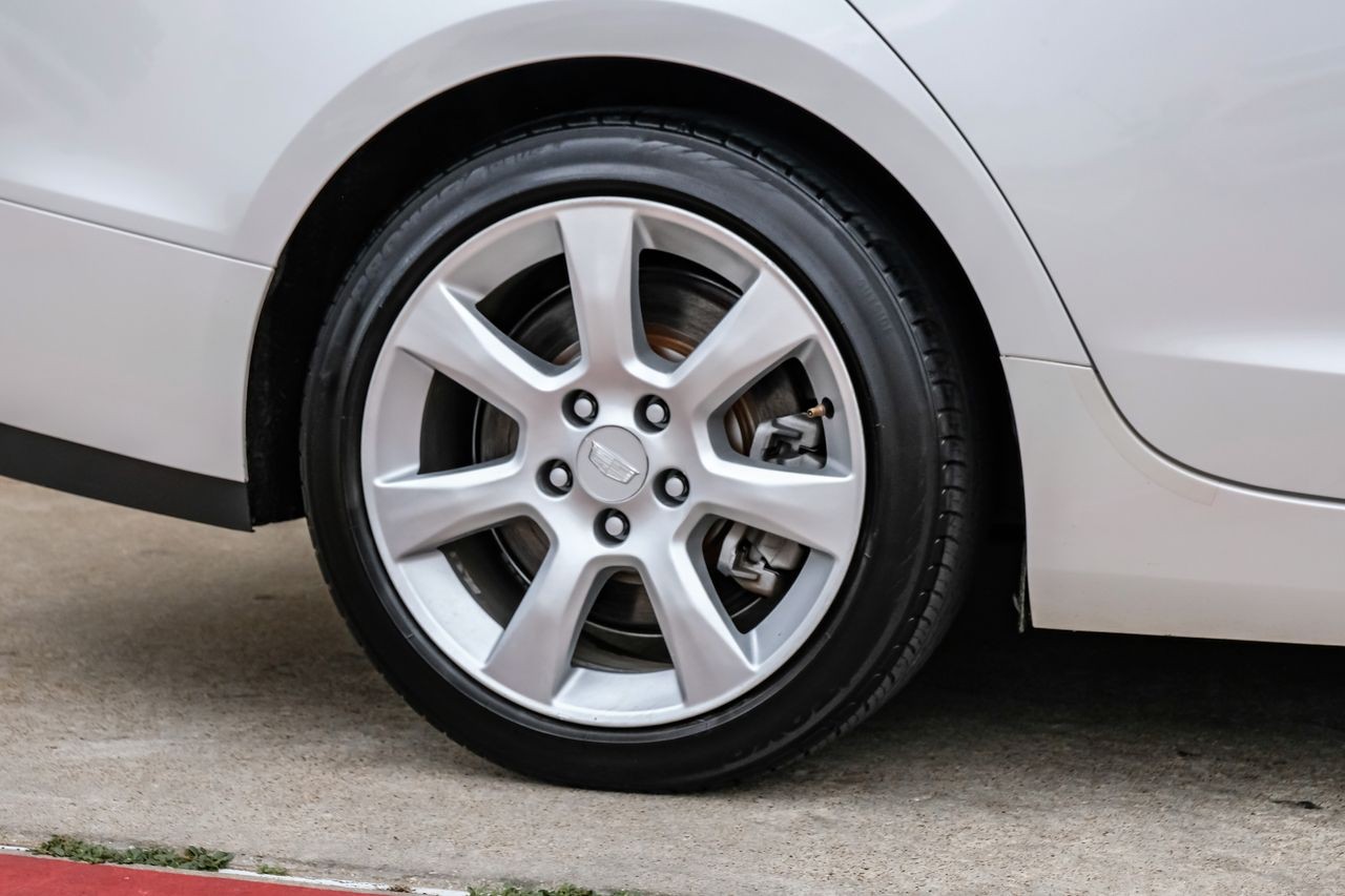 Cadillac ATS Sedan Vehicle Main Gallery Image 57