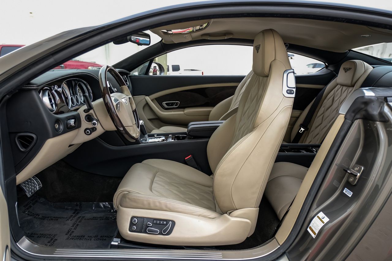 Bentley Continental GT V8 Vehicle Main Gallery Image 04
