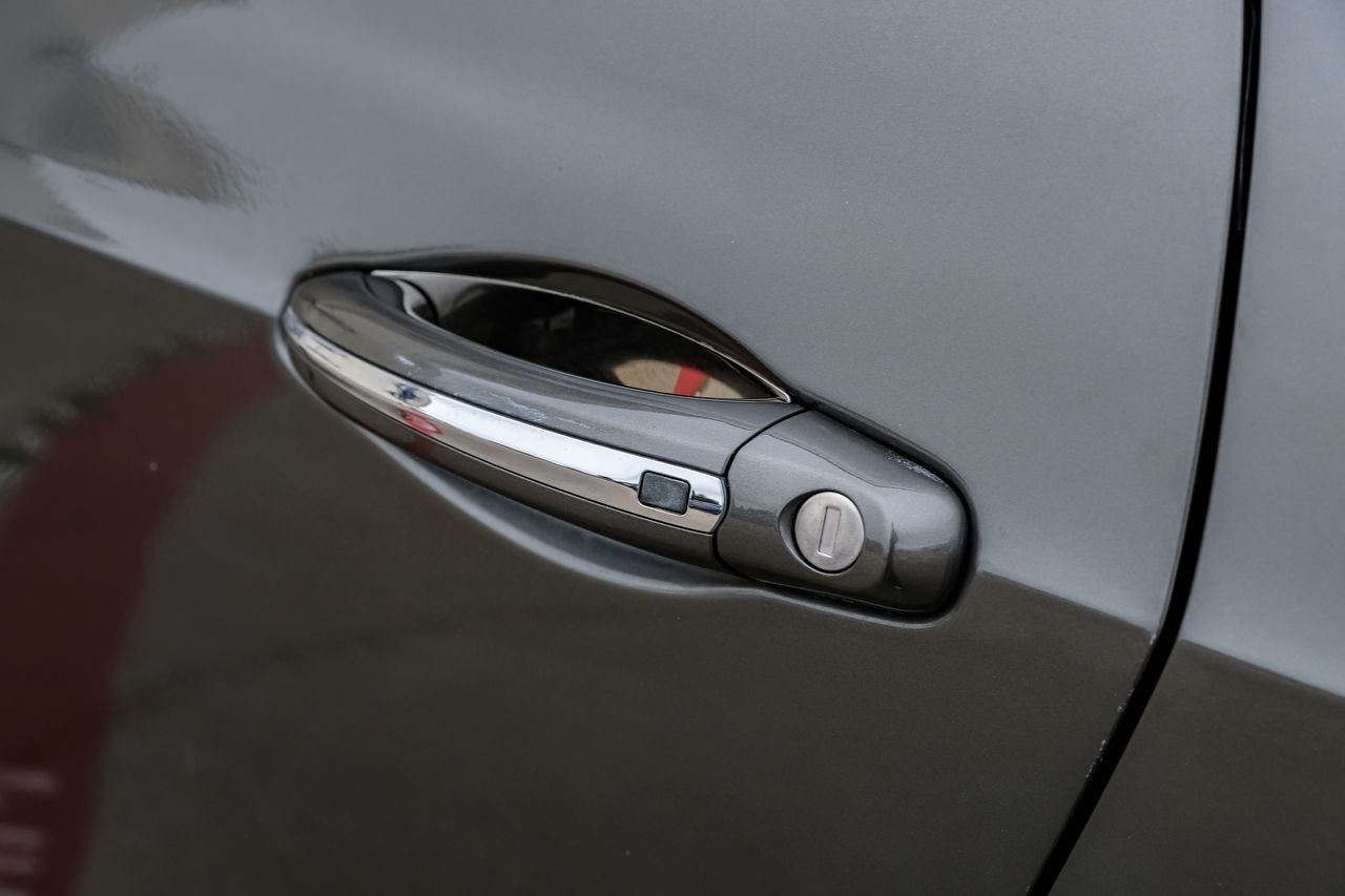 Bentley Continental GT V8 Vehicle Main Gallery Image 32