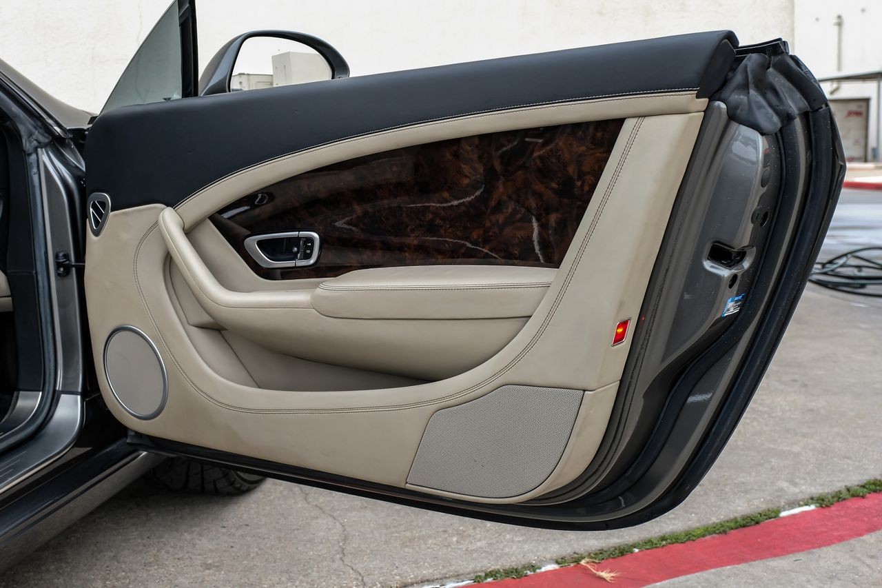 Bentley Continental GT V8 Vehicle Main Gallery Image 36