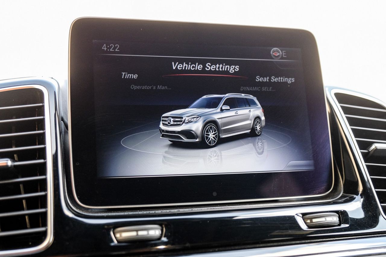 Mercedes-Benz GLS 63 AMG Vehicle Main Gallery Image 36