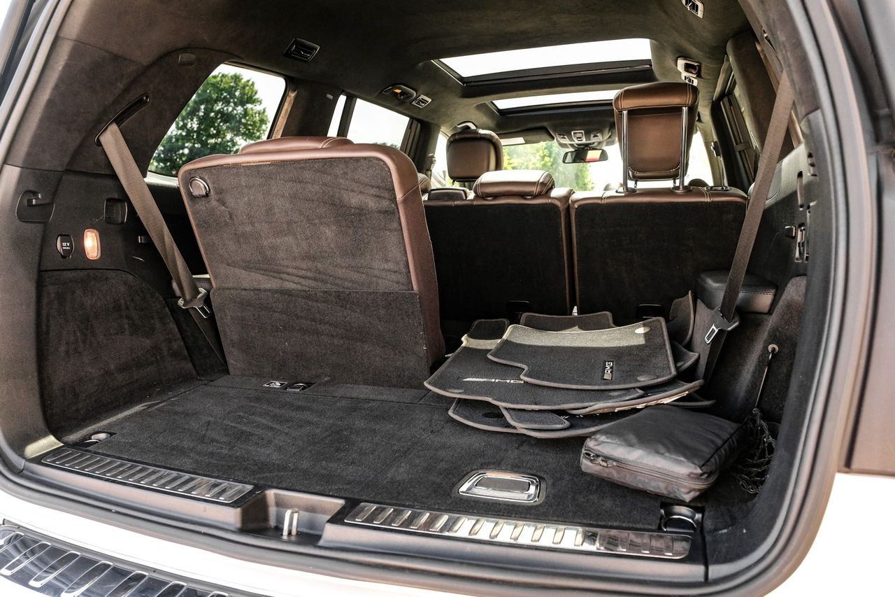 Mercedes-Benz GLS 63 AMG Vehicle Main Gallery Image 63