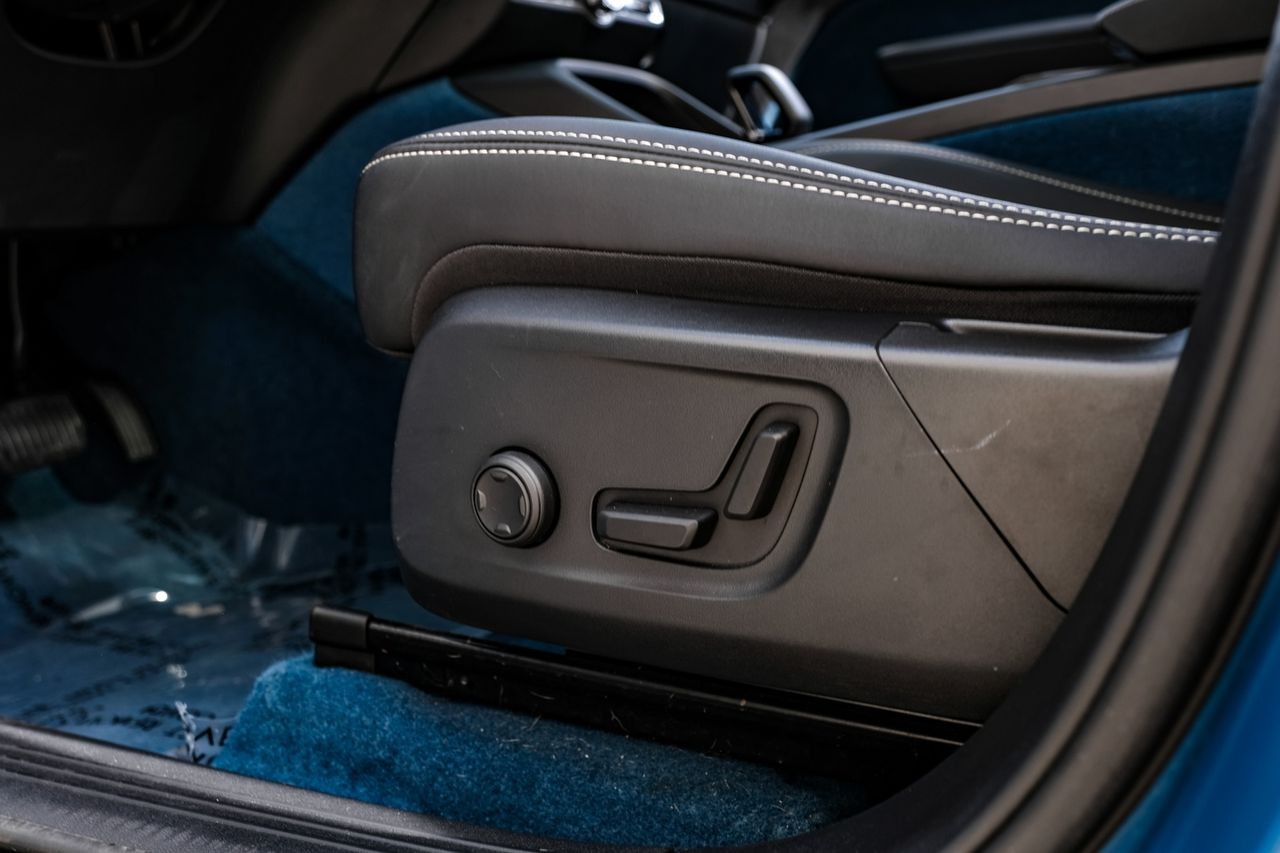 Volvo C40 Recharge Pure Electric Vehicle Main Gallery Image 32