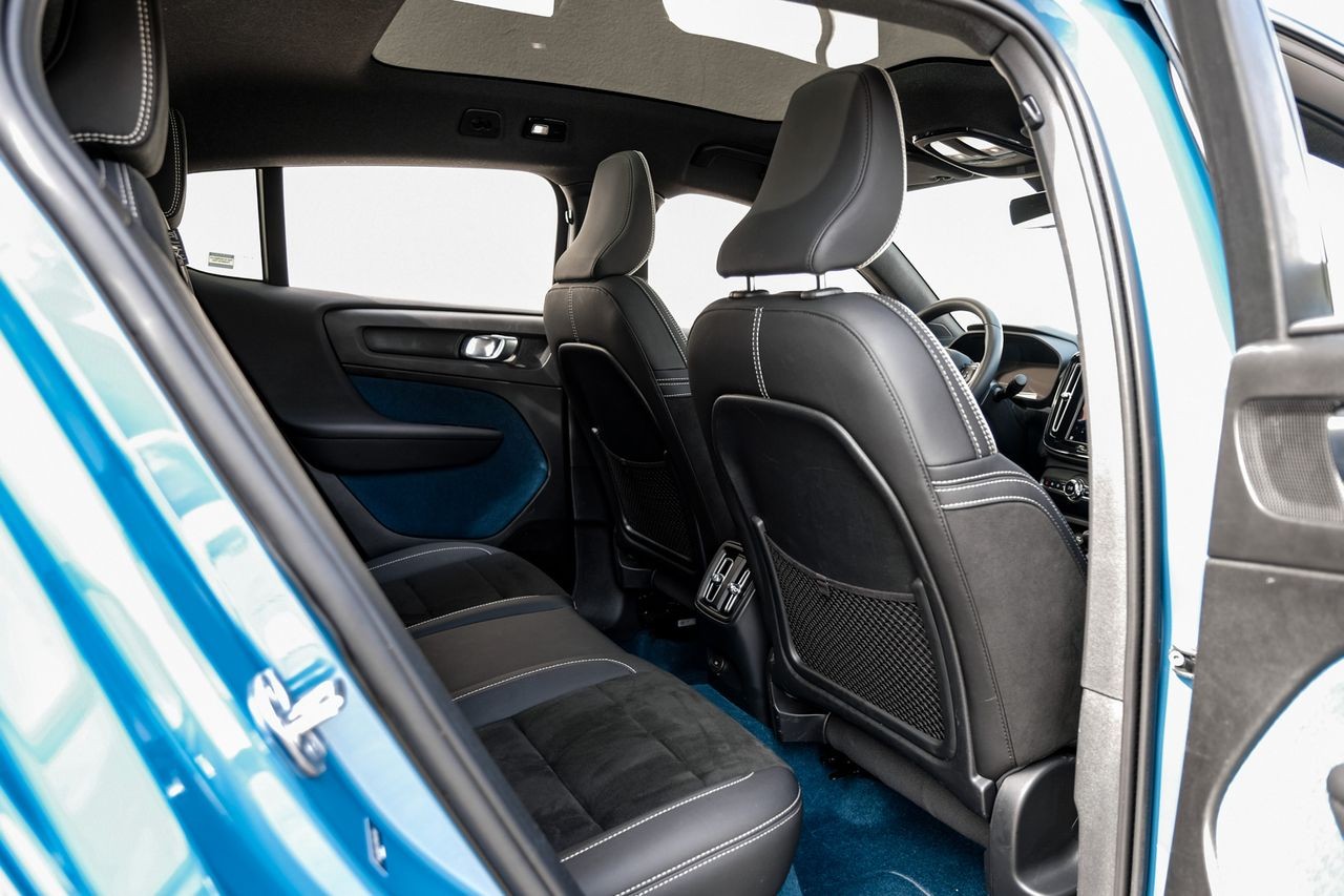Volvo C40 Recharge Pure Electric Vehicle Main Gallery Image 37