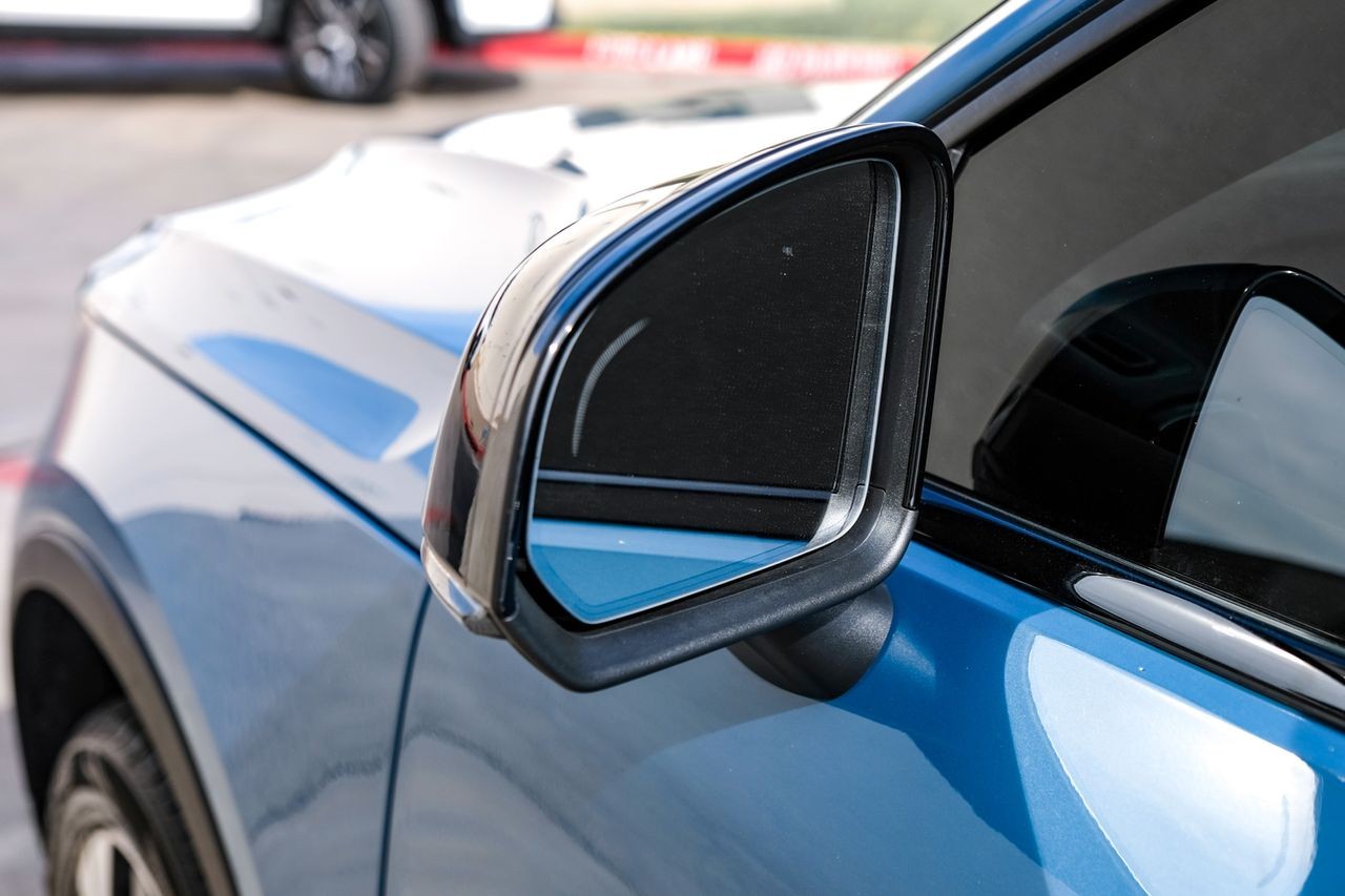Volvo C40 Recharge Pure Electric Vehicle Main Gallery Image 41