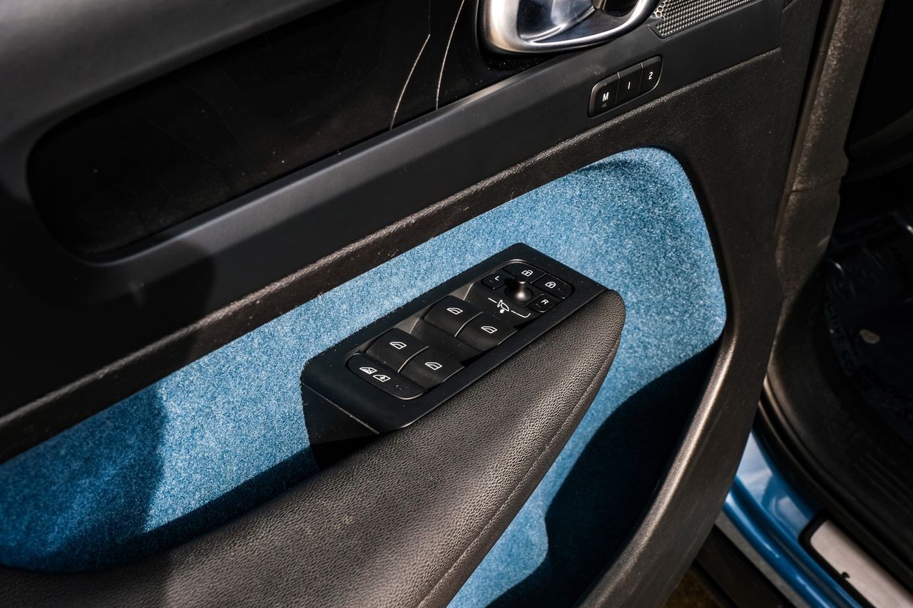 Volvo C40 Recharge Pure Electric Vehicle Main Gallery Image 43