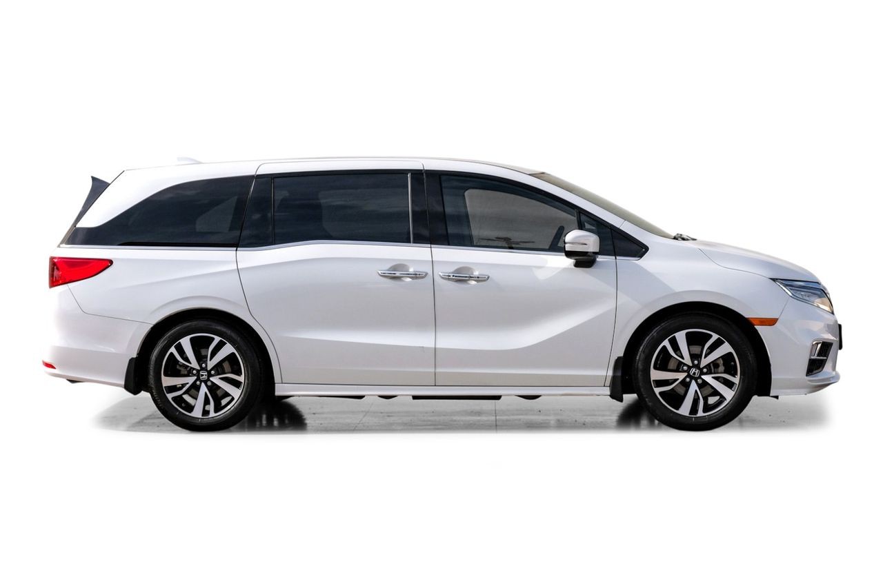 Honda Odyssey Vehicle Main Gallery Image 07