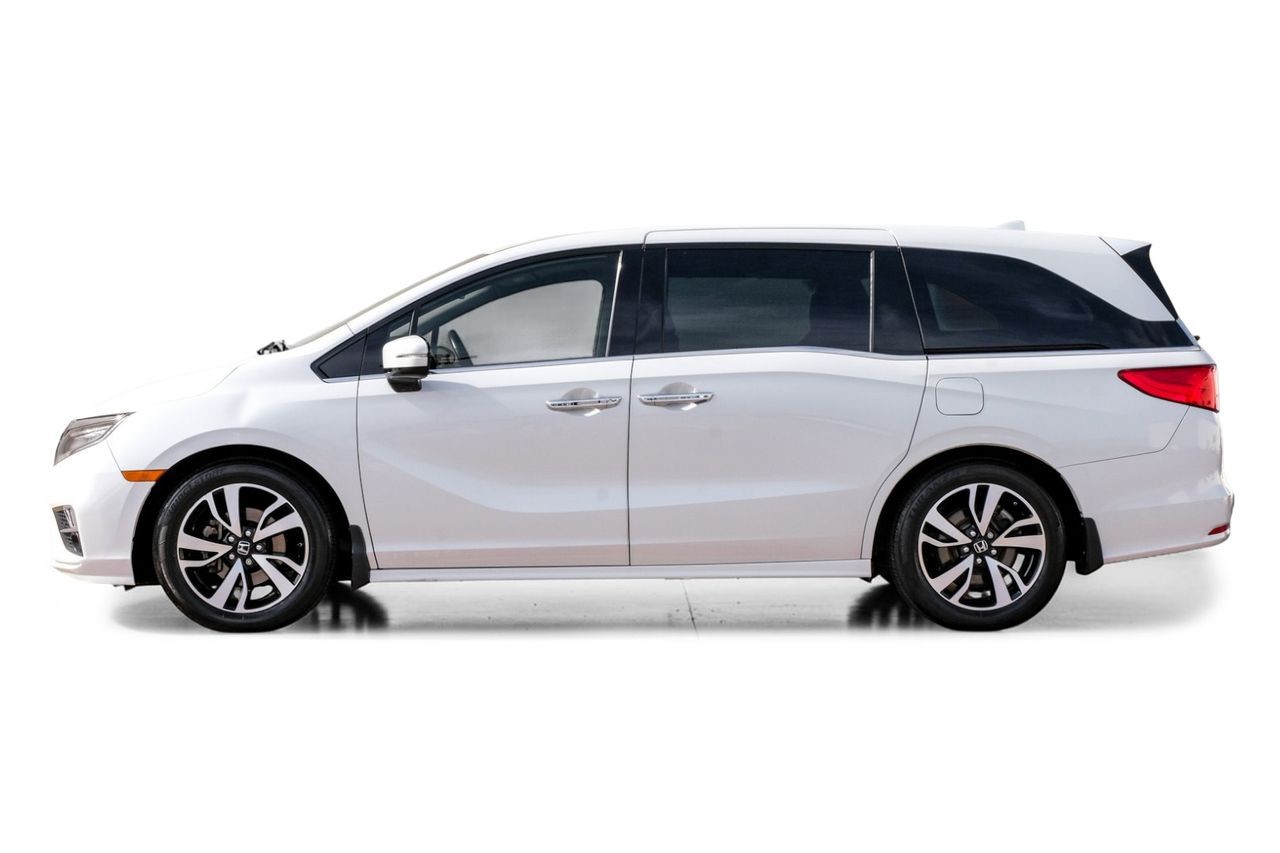 Honda Odyssey Vehicle Main Gallery Image 11