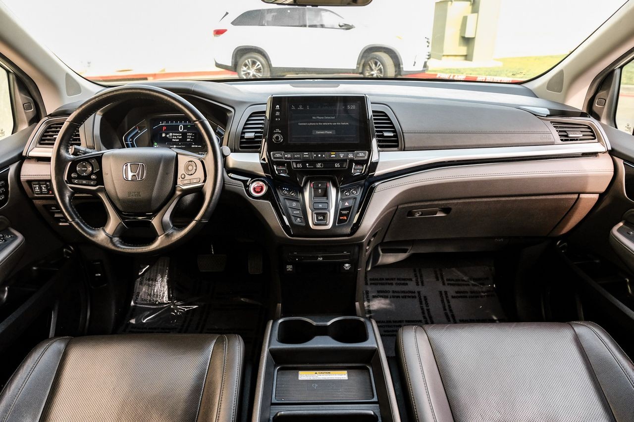 Honda Odyssey Vehicle Main Gallery Image 14