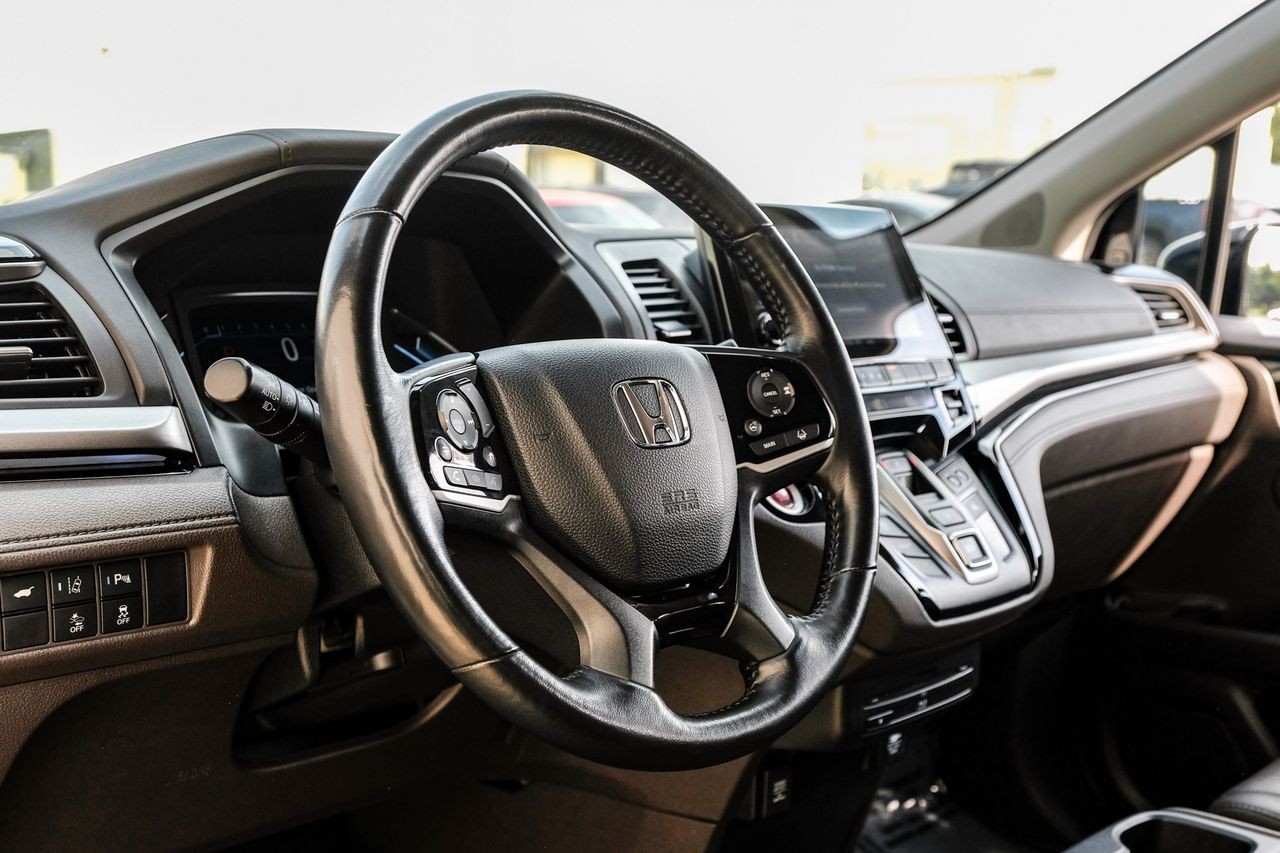 Honda Odyssey Vehicle Main Gallery Image 15