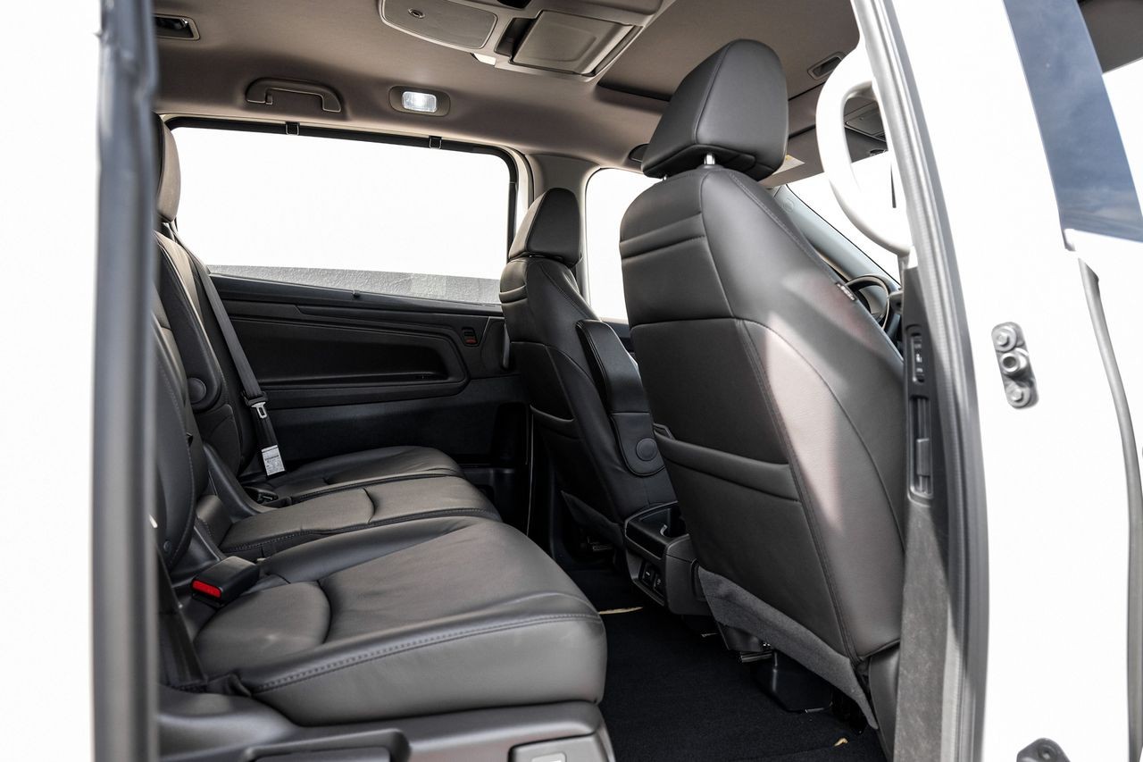 Honda Odyssey Vehicle Main Gallery Image 41