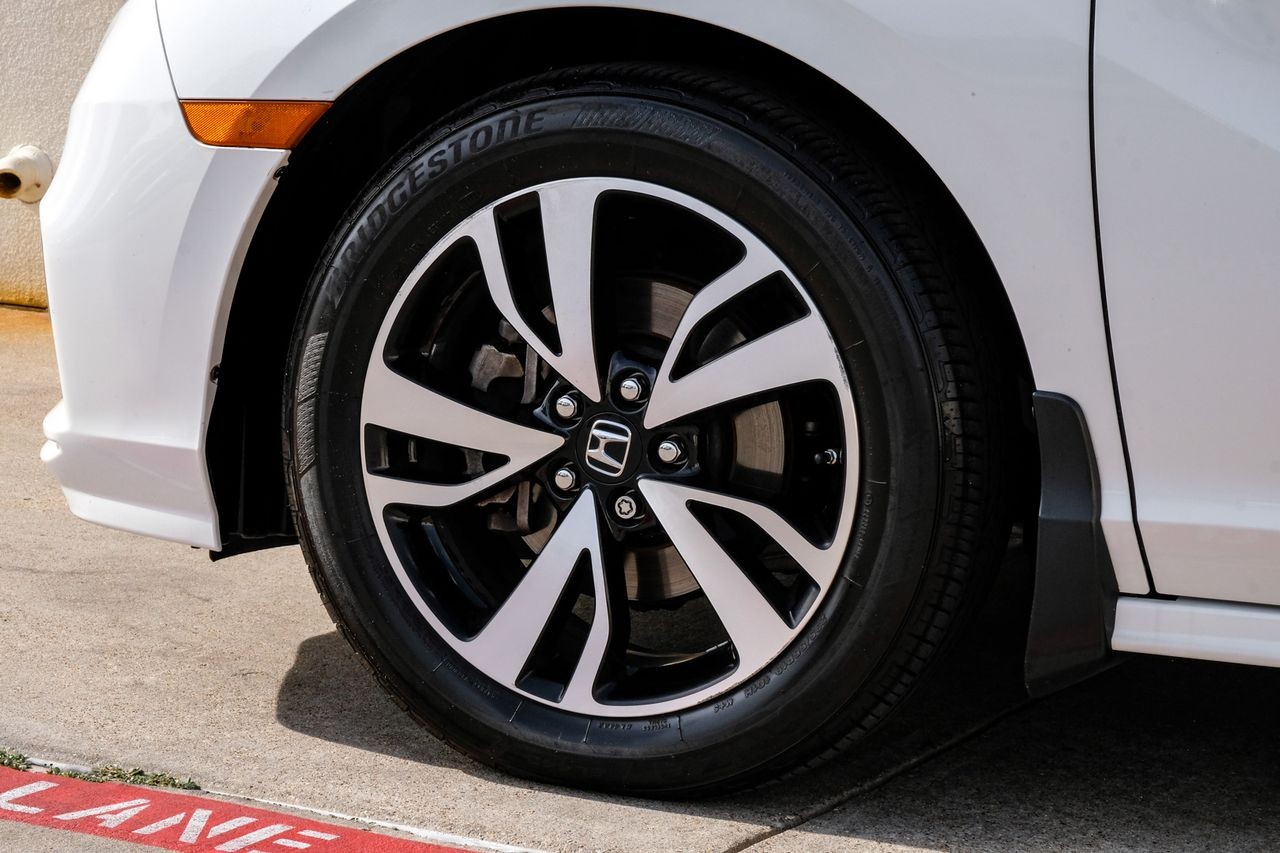 Honda Odyssey Vehicle Main Gallery Image 56