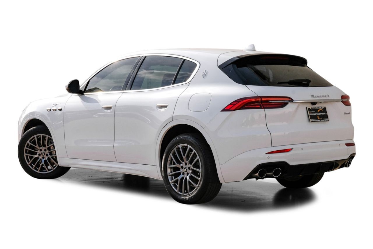 Maserati Grecale Vehicle Main Gallery Image 10
