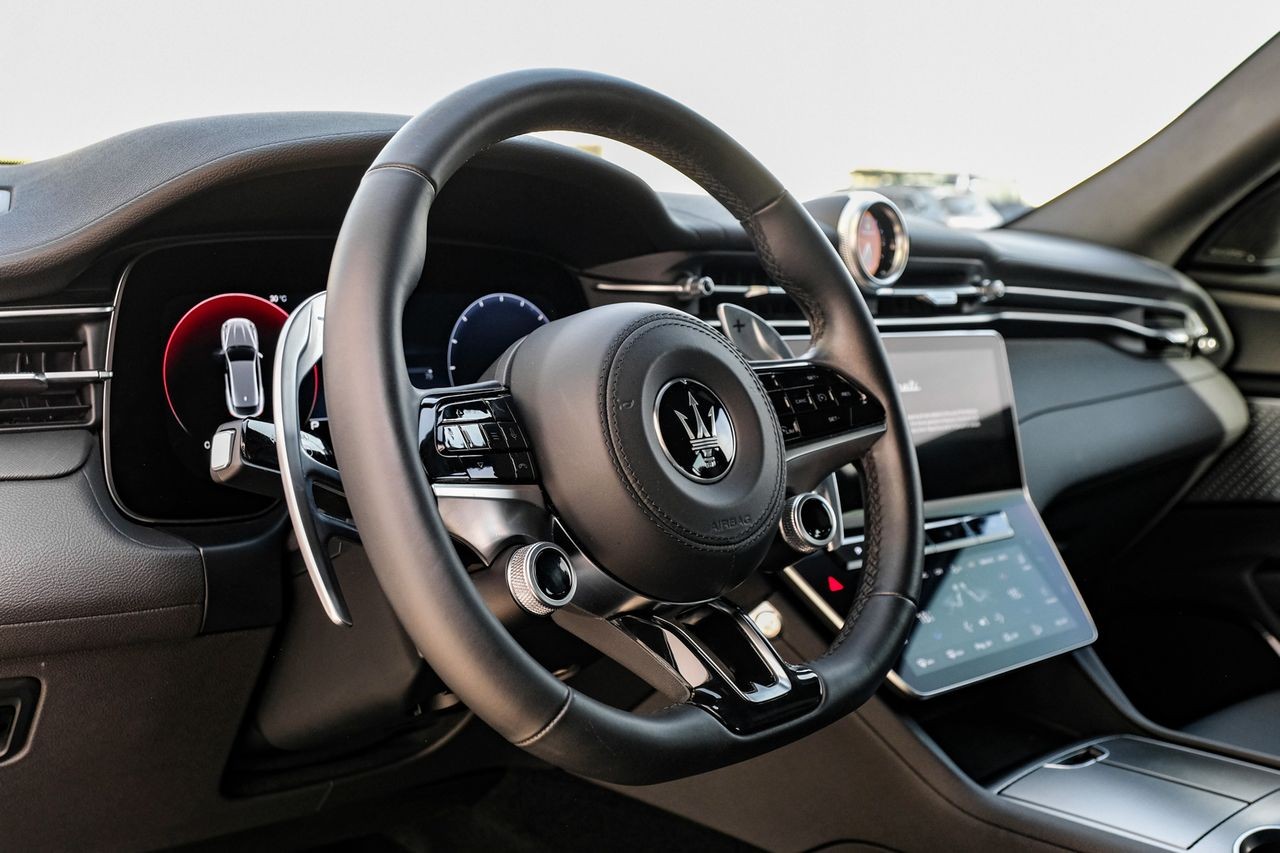 Maserati Grecale Vehicle Main Gallery Image 15