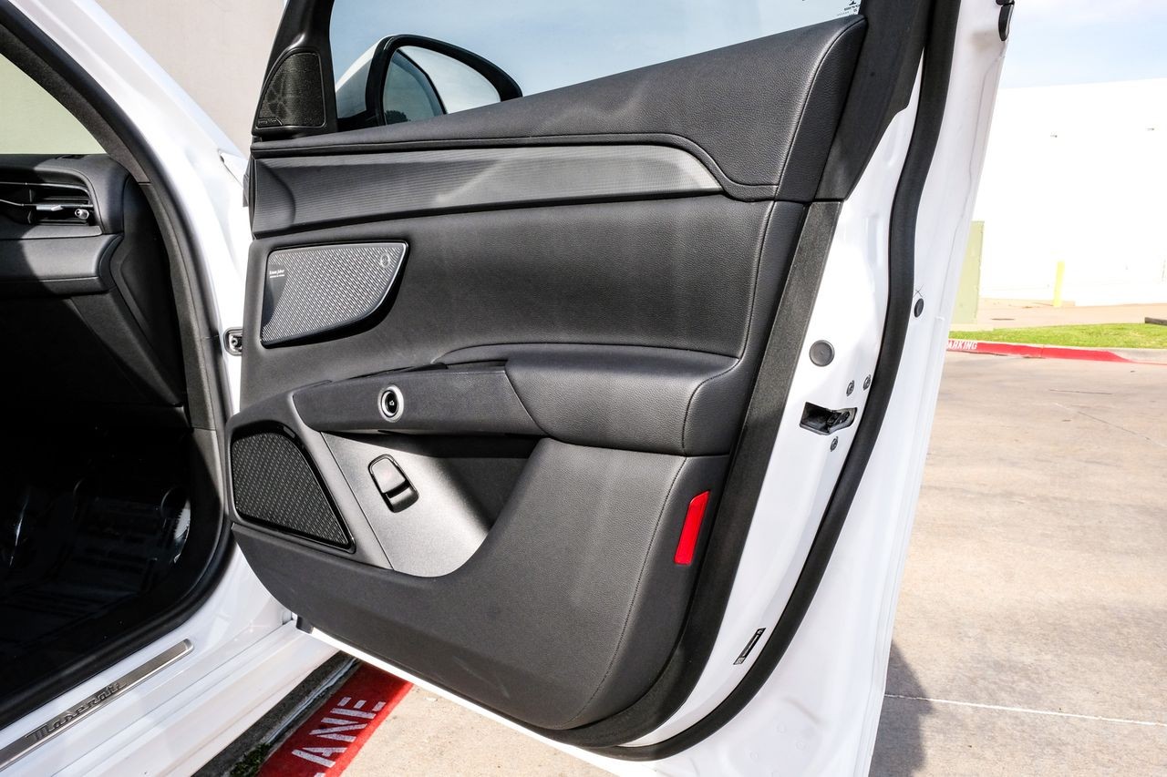 Maserati Grecale Vehicle Main Gallery Image 47