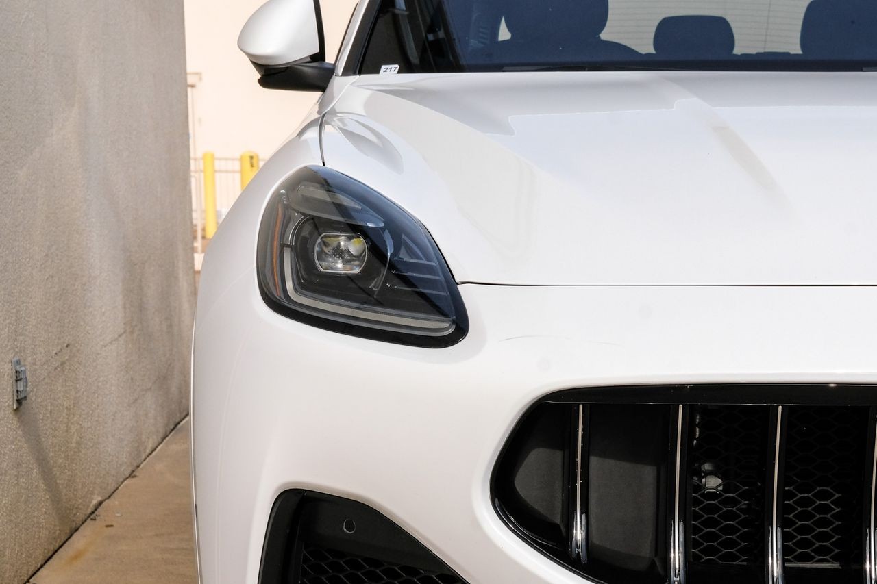 Maserati Grecale Vehicle Main Gallery Image 52