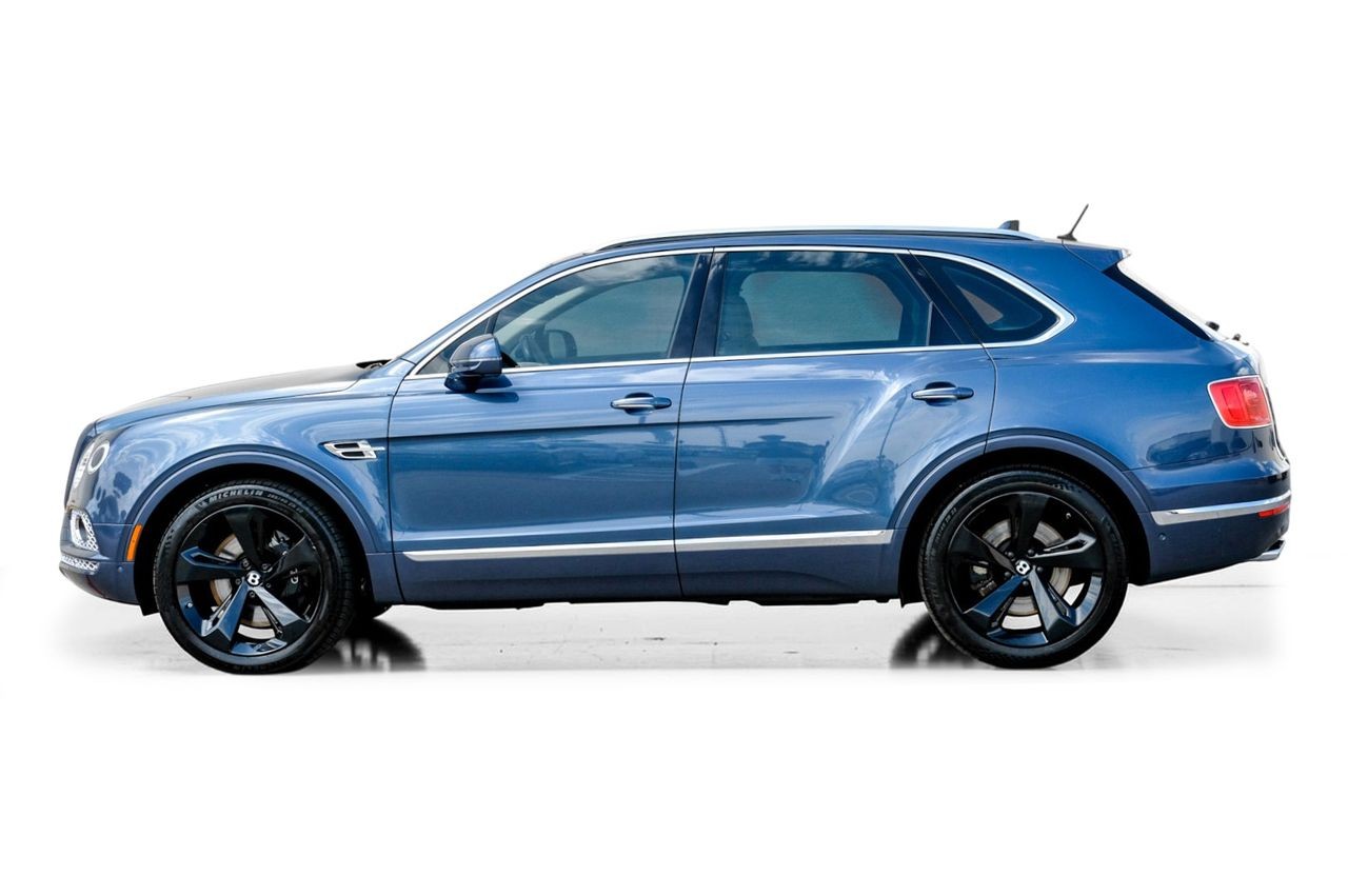 Bentley Bentayga Vehicle Main Gallery Image 10