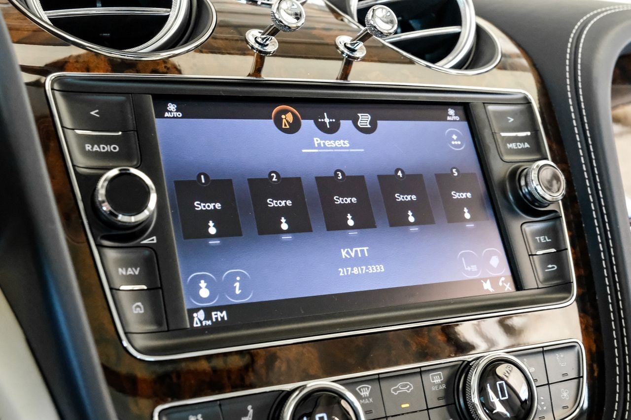 Bentley Bentayga Vehicle Main Gallery Image 38