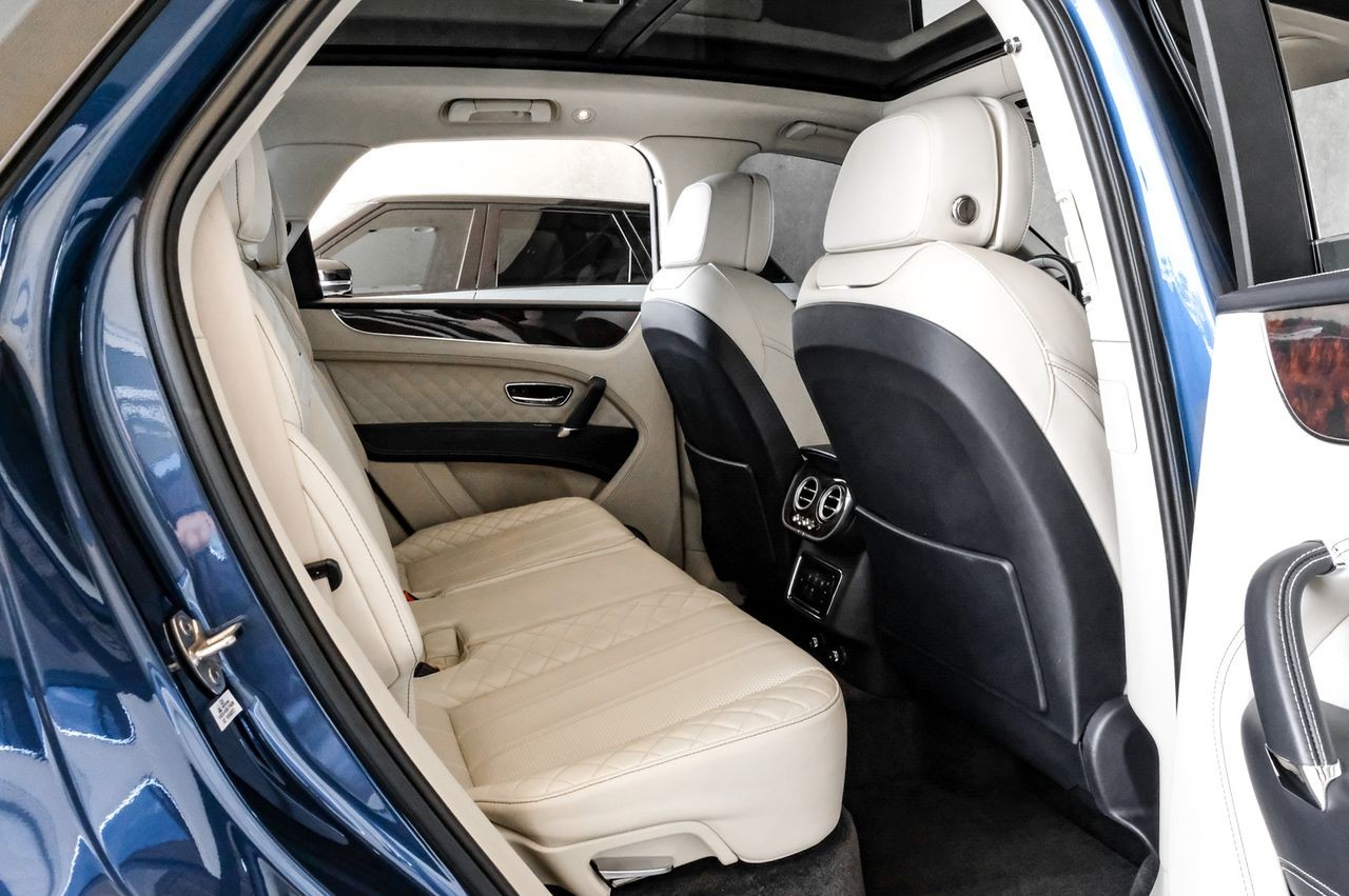 Bentley Bentayga Vehicle Main Gallery Image 46