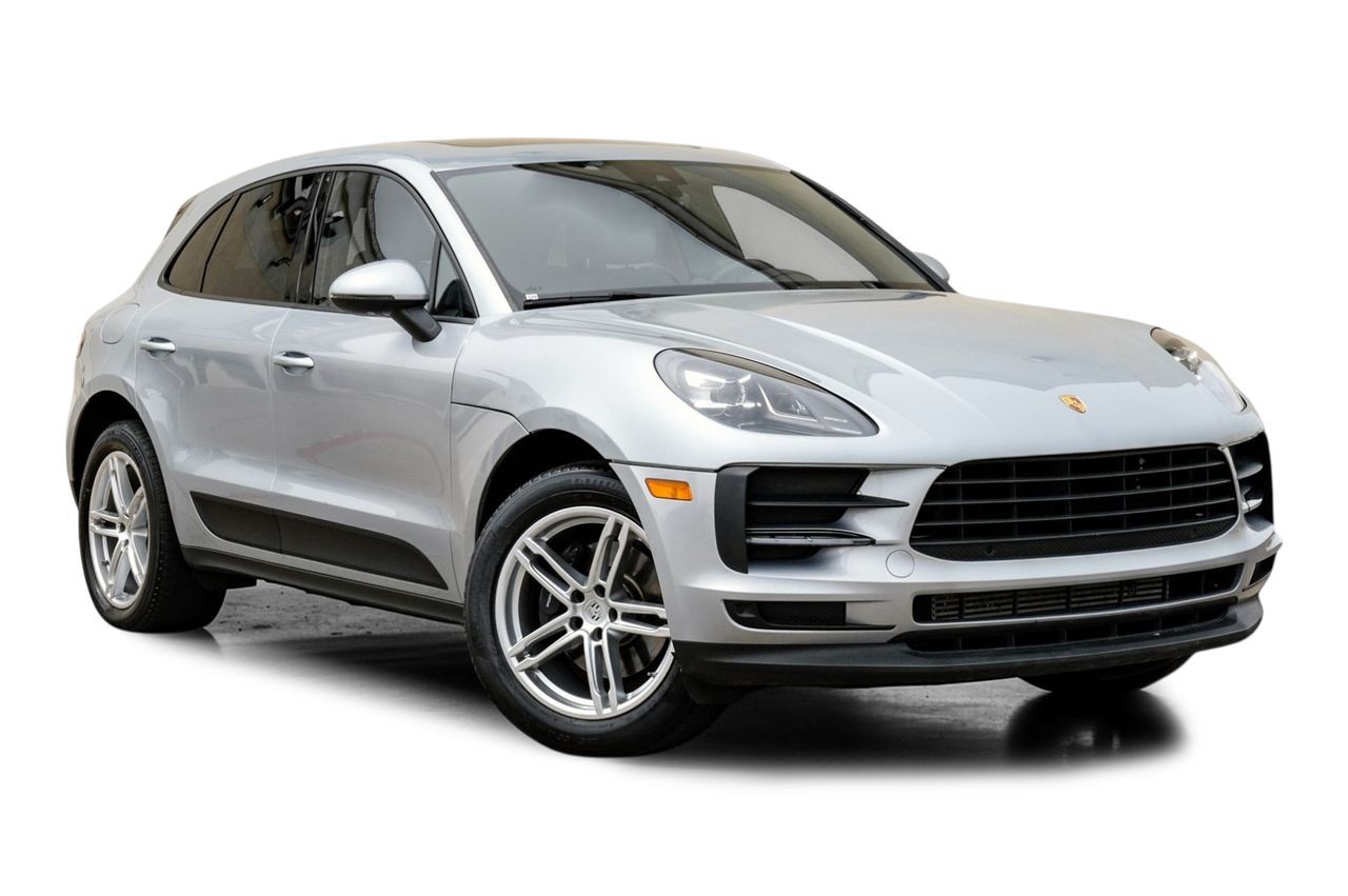 Porsche Macan Vehicle Main Gallery Image 07