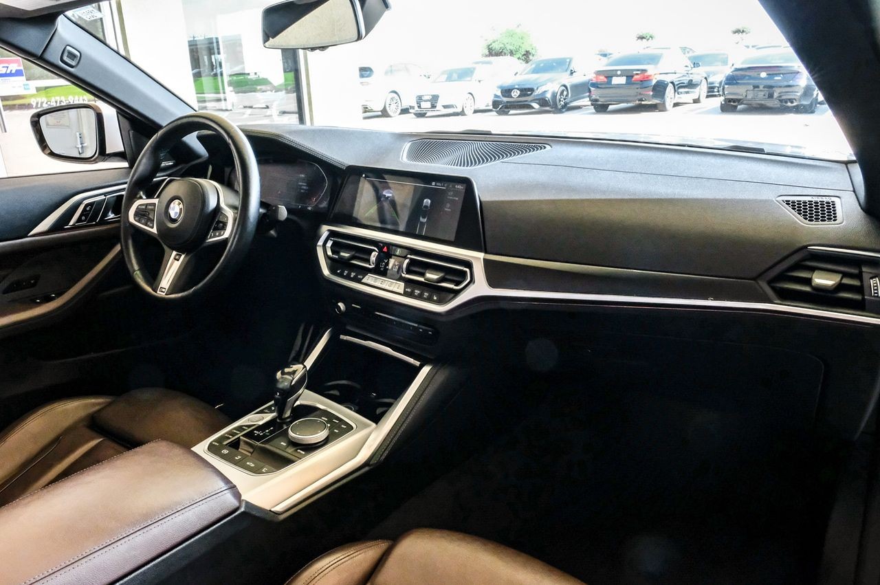 BMW 4 Series Vehicle Main Gallery Image 13