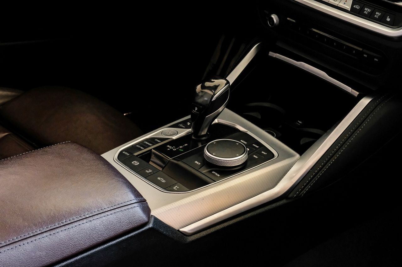 BMW 4 Series Vehicle Main Gallery Image 21