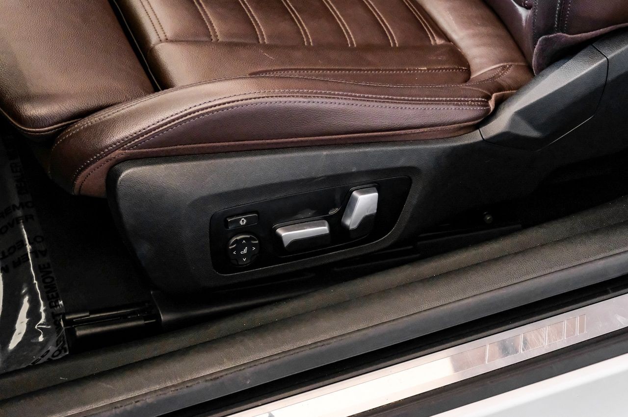 BMW 4 Series Vehicle Main Gallery Image 38