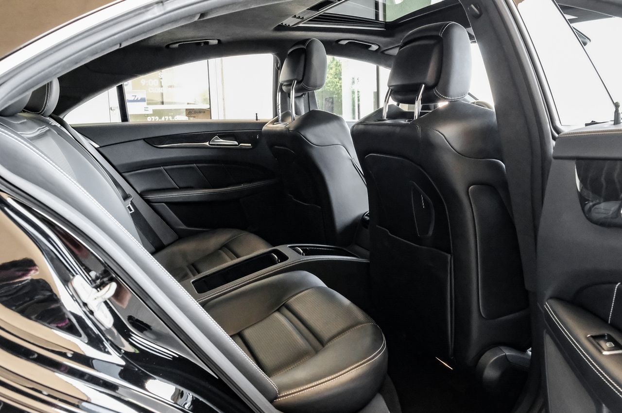 Mercedes-Benz CLS Vehicle Main Gallery Image 41