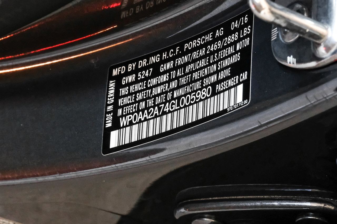Porsche Panamera Vehicle Main Gallery Image 61
