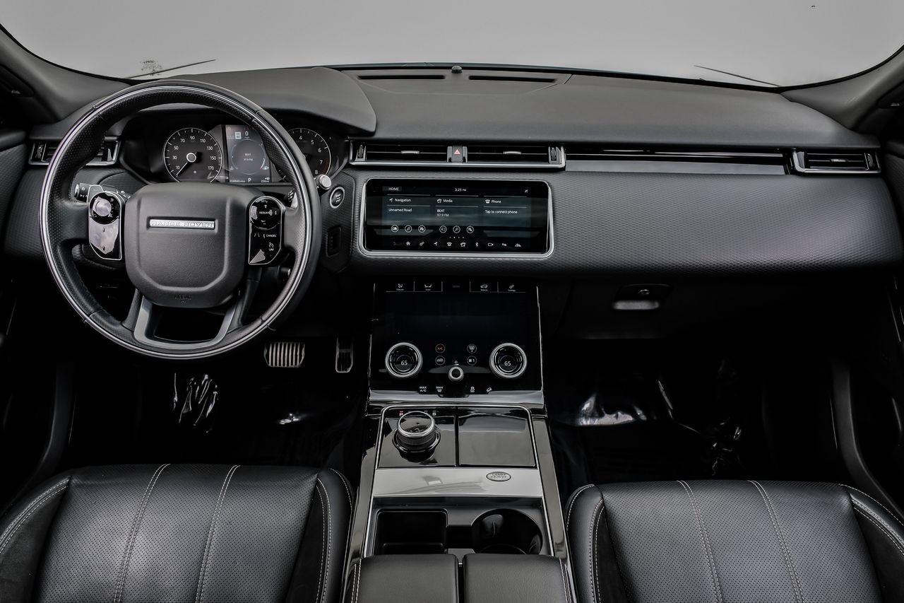 Land Rover Range Rover Velar Vehicle Main Gallery Image 16