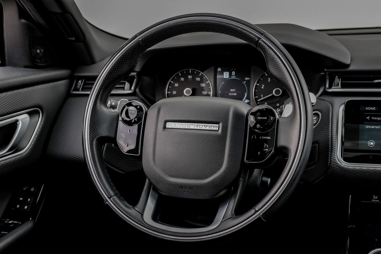 Land Rover Range Rover Velar Vehicle Main Gallery Image 19