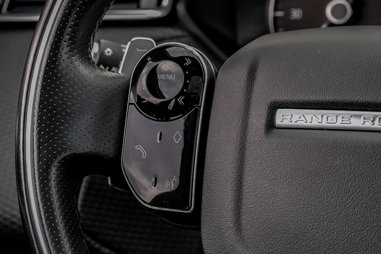 Land Rover Range Rover Velar Vehicle Main Gallery Image 20