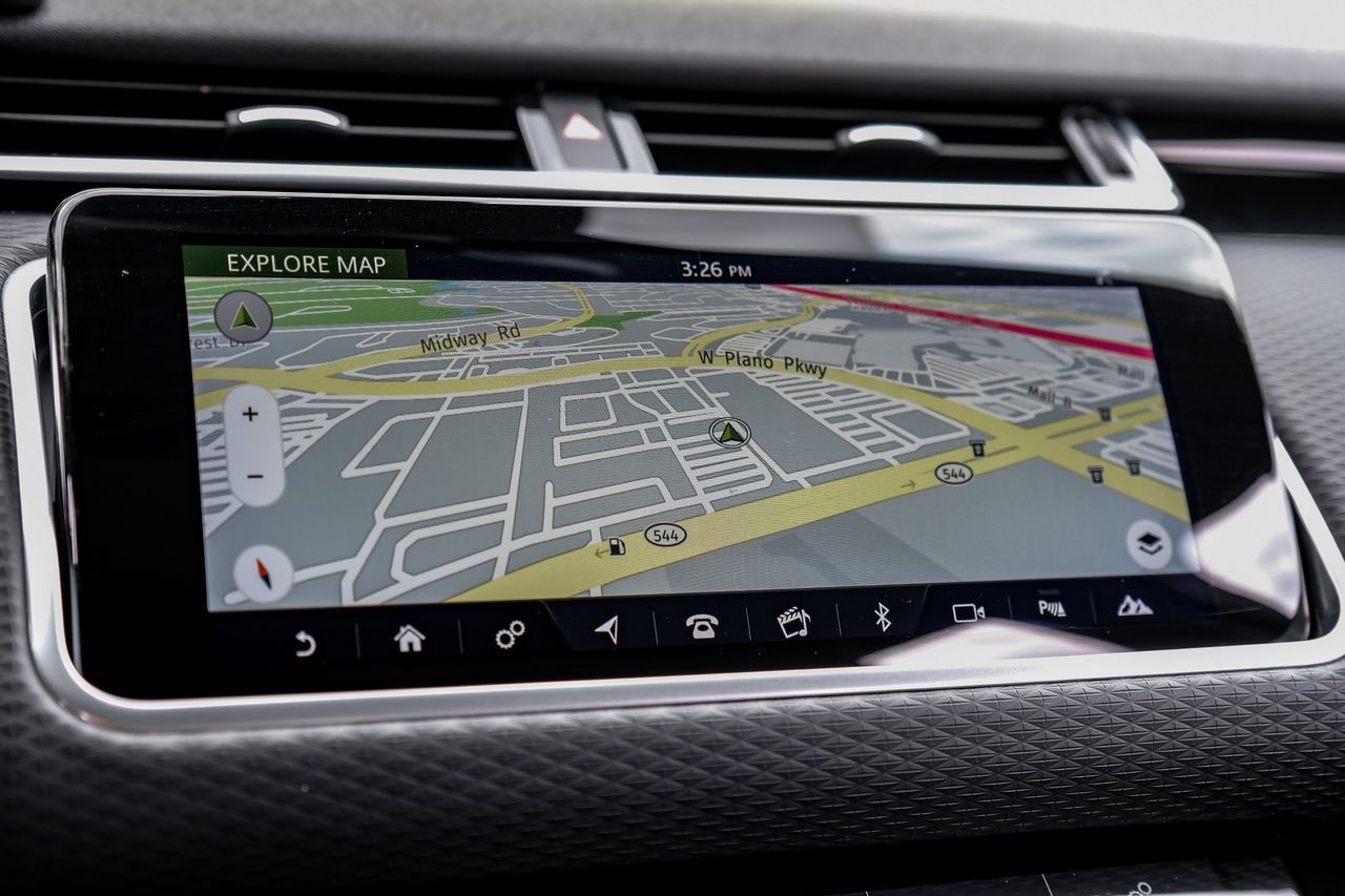Land Rover Range Rover Velar Vehicle Main Gallery Image 24