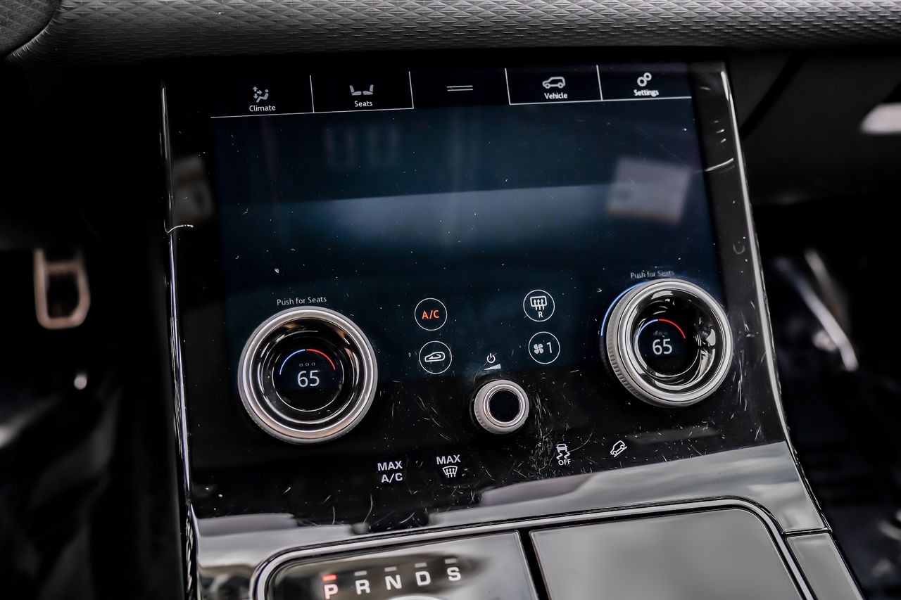 Land Rover Range Rover Velar Vehicle Main Gallery Image 29