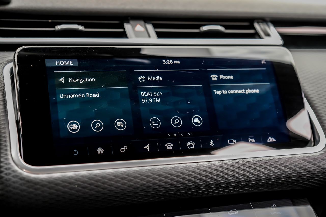 Land Rover Range Rover Velar Vehicle Main Gallery Image 30