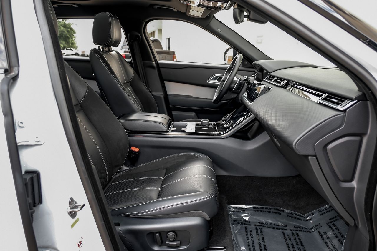 Land Rover Range Rover Velar Vehicle Main Gallery Image 35